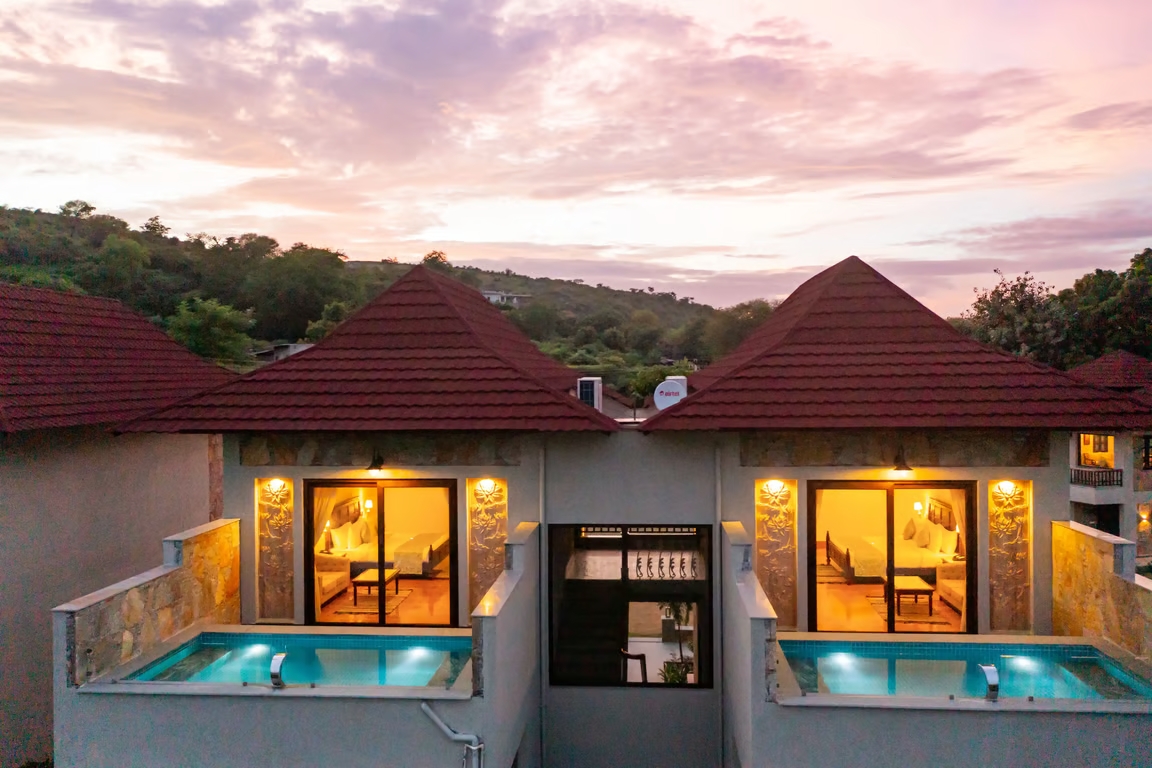Rooms At Sarasiruham Resort