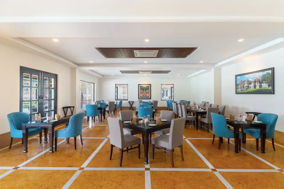 Culinary delights and dining fun at Sarasirhum Resort near Eklingji, Udaipur